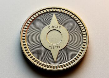USDC stablecoin and DeFi security concept for the Circle Drift Protocol hack lawsuit